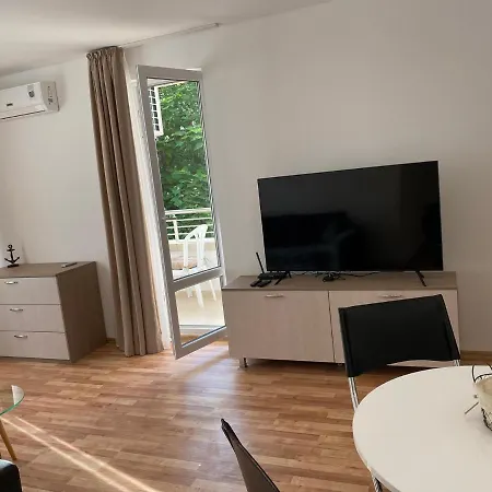 Amel -new Luxury Close To The * Равда